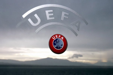 УЕФА заработает 3,4 млрд долларов за продажу прав на трансляцию ЛЧ