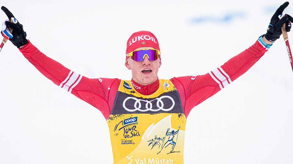 Александр Большунов выиграл очередной старт на «Тур де Ски»
