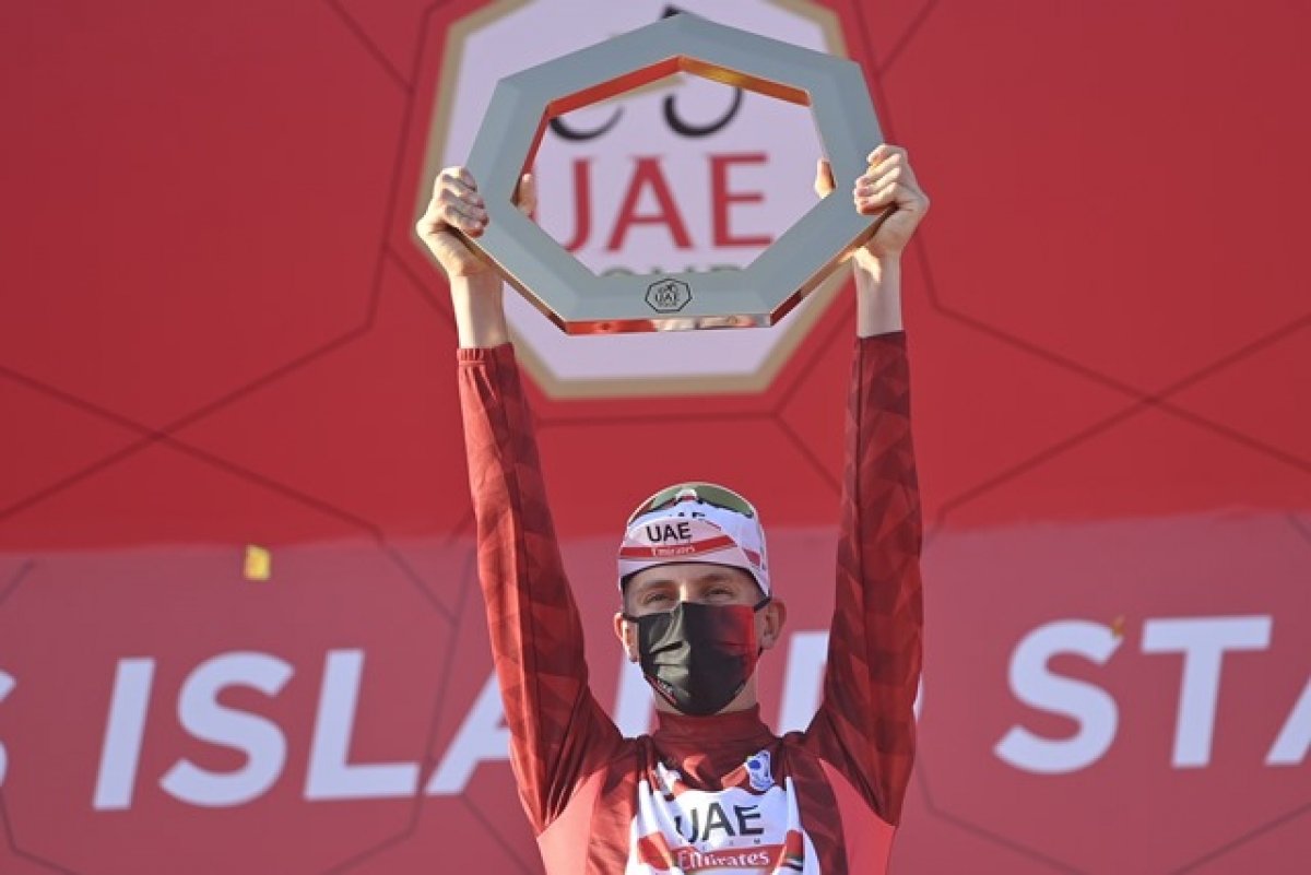Тадей Погачар - победитель Тура ОАЭ-2021