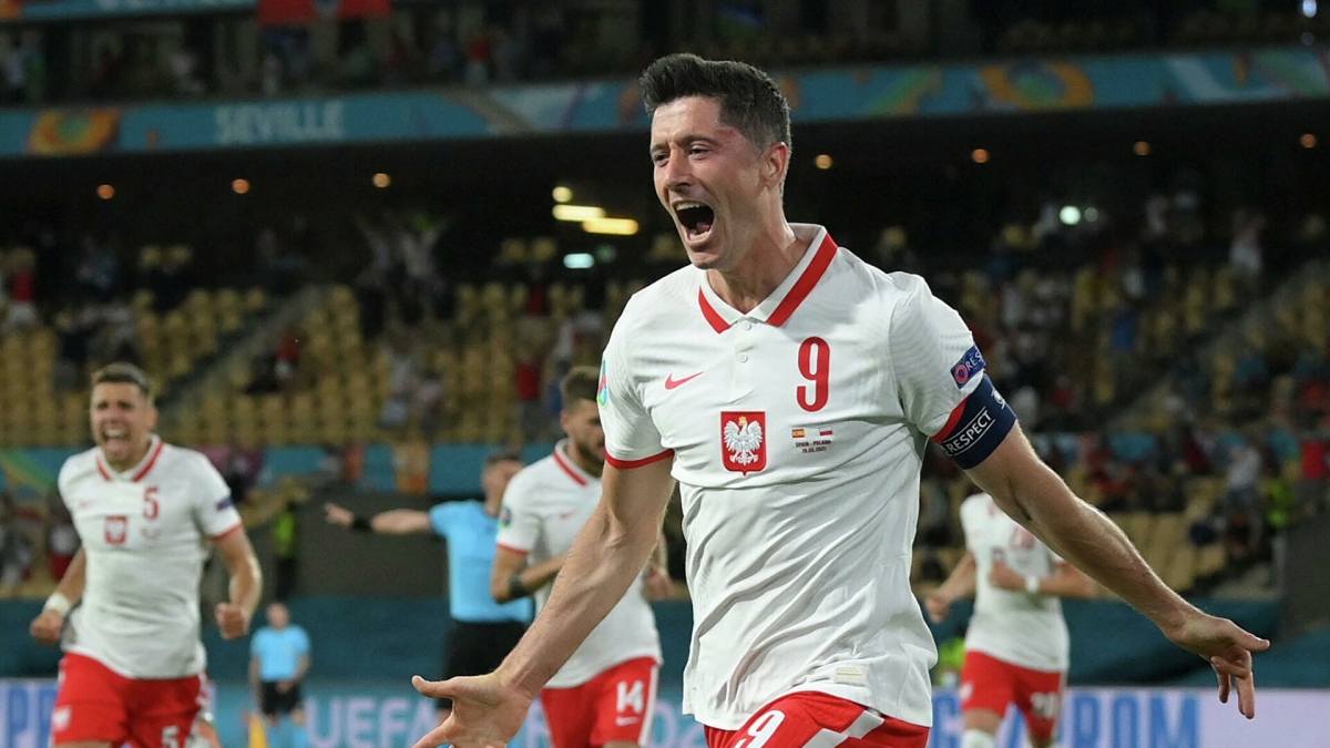 Евро-2020. Левандовски принес Польше ничью в матче с Испанией
