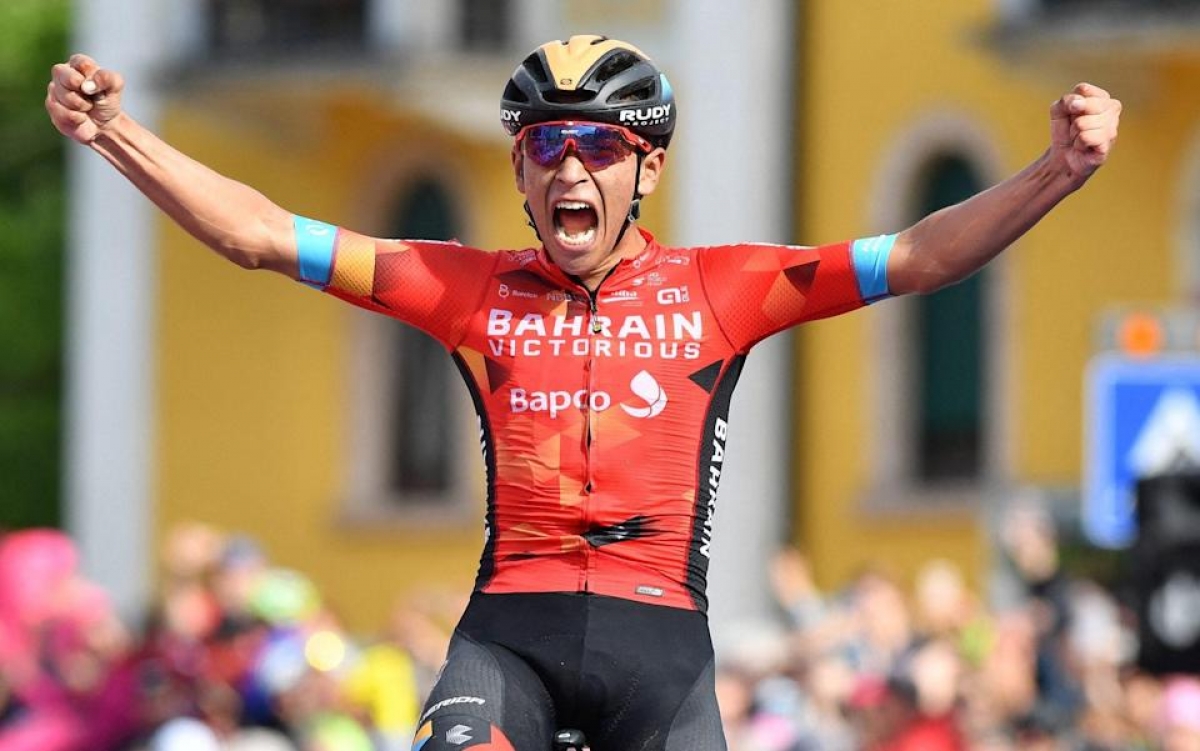 Сантьяго Буйтраго – победитель 17 этапа Джиро д`Италия-2022