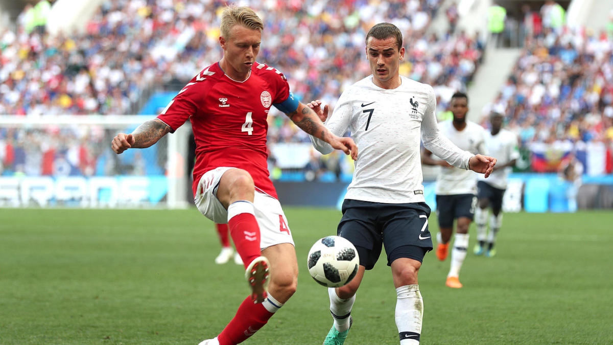 Франция – Дания. Букмекеры считают Францию фаворитом матча